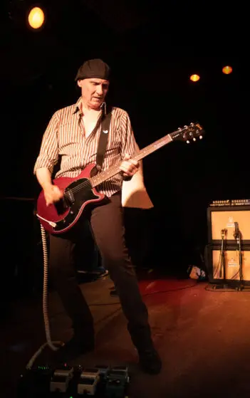 Terry Isachsen playing guitar at the Uptown VFW.